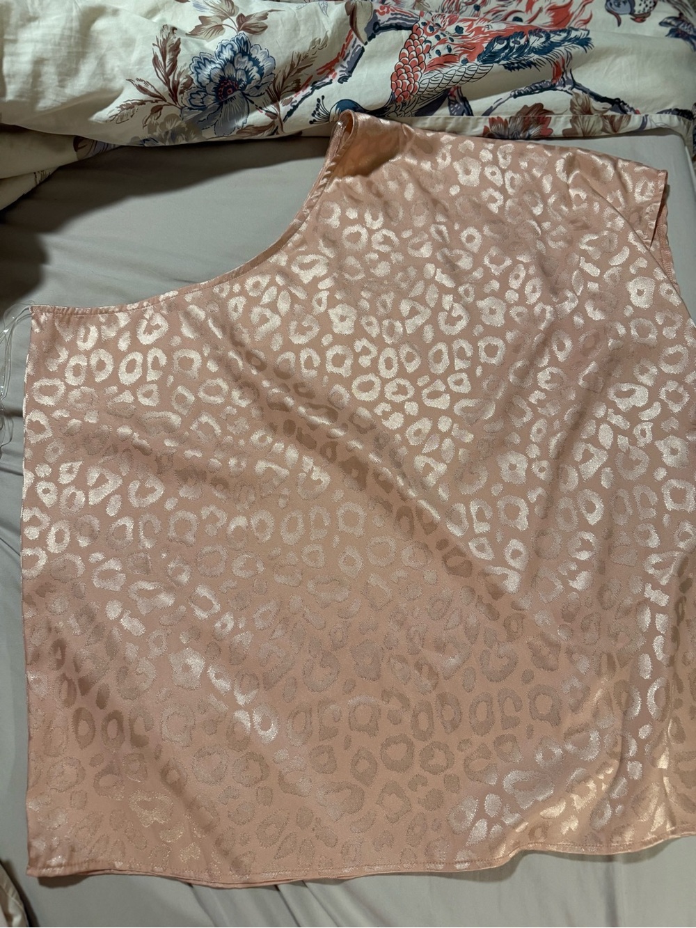 Women's light pink Satin Leopard one shoulder; NWT; nonsmoking home; VOGE; large